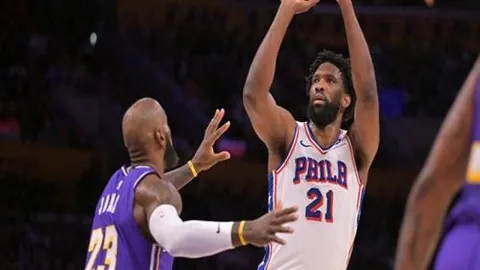 巴薩與坎塞洛租借谈判中，薪酬租金细节协商进行时